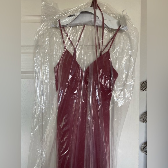 Azazie Blush/Mauve Wedding Guest/Prom/Formal/Bridesmaid Dress — Dry Cleaned! - Picture 5 of 9
